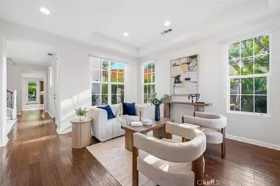 678 Milford Street, Los Angeles, CA 90042 - Photo 3