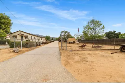 12681 Bryant, Yucaipa, CA 92399 - Photo 23