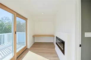 605 W 4th, Long Beach, CA 90802 - Photo 11
