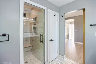 605 W 4th, Long Beach, CA 90802 - Photo 15