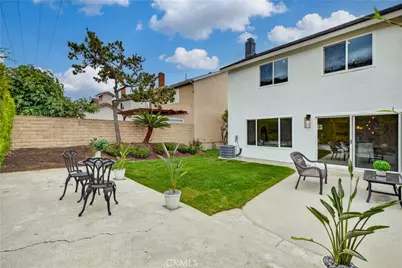 872 W Ashiya, Montebello, CA 90640 - Photo 35