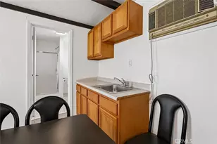 2209 Queensberry, Pasadena, CA 91104 - Photo 39