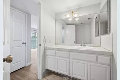 8927 Cedros Avenue #8, Panorama City, CA 91402 - Photo 9