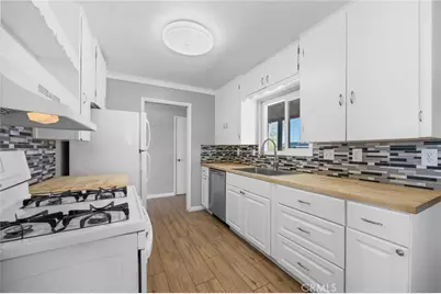 74401 Pinon, 29 Palms MCB, CA 92277 - Photo 11