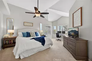 1055 S Highridge Ct, Anaheim Hills, CA 92808 - Photo 23