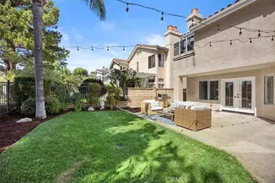 1055 S Highridge Court, Anaheim Hills, CA 92808 - Photo 37