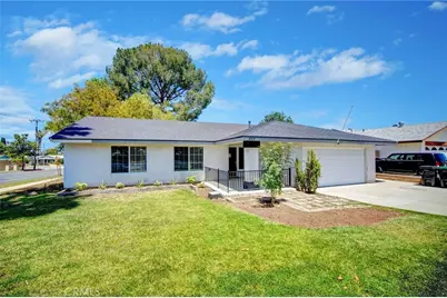 895 W Crestview, Corona, CA 92882 - Photo 3