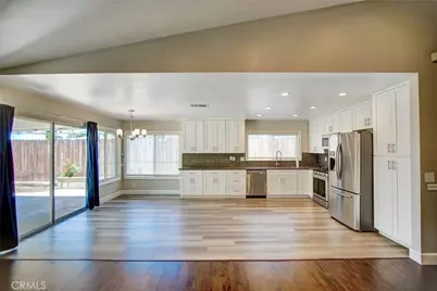 895 W Crestview, Corona, CA 92882 - Photo 29