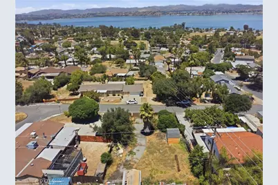 17420 Anthony, Lake Elsinore, CA 92530 - Photo 3