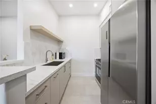 15455 Sherman Way, Van Nuys, CA 91406 - Photo 5