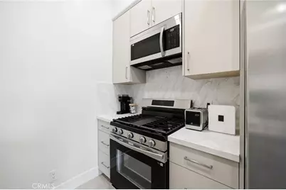 15455 Sherman Way #27, Van Nuys, CA 91406 - Photo 7