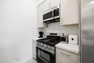 15455 Sherman Way, Van Nuys, CA 91406 - Photo 7