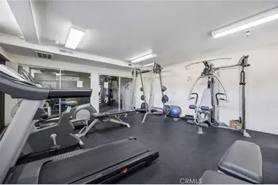 15455 Sherman Way #27, Van Nuys, CA 91406 - Photo 27