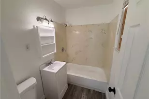 350 E S, Long Beach, CA 90805 - Photo 5