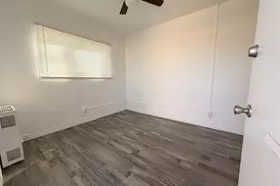 350 E S, Long Beach, CA 90805 - Photo 3