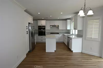 93 Linhaven, Irvine, CA 92602 - Photo 7
