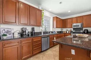 14554 Rochester, Chino, CA 91710 - Photo 11