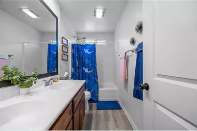 14554 Rochester, Chino, CA 91710 - Photo 25