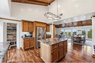 270 Flowerfield, La Habra Heights, CA 90631 - Photo 21