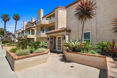 2000 Pacific Coast Hwy #308, Huntington Beach, CA 92648 - Photo 5