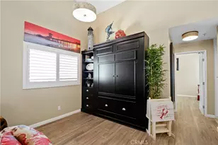 2000 Pacific Coast Hwy, Huntington Beach, CA 92648 - Photo 25