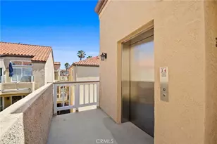 2000 Pacific Coast Hwy, Huntington Beach, CA 92648 - Photo 11