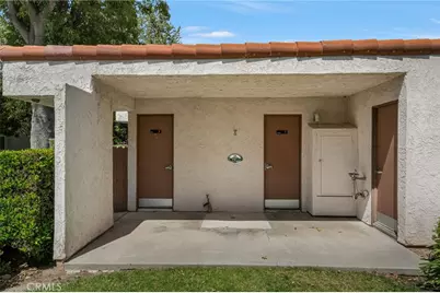 17574 Vandenberg #11, Tustin, CA 92780 - Photo 49