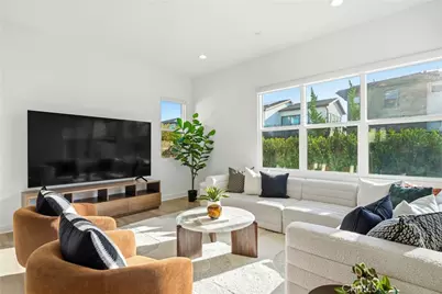 124 Chant, Irvine, CA 92618 - Photo 15