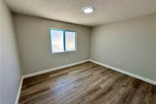 625 Tamarack Rd, Pinon Hills, CA 92372 - Photo 21