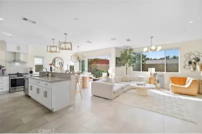 2573 Elden Avenue #D, Costa Mesa, CA 92627 - Photo 3