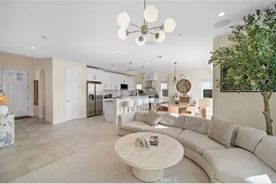 2573 Elden Avenue #D, Costa Mesa, CA 92627 - Photo 7