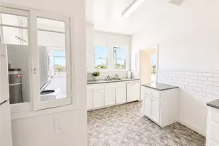 2924 12th #2926 1/2, Los Angeles, CA 90018 - Photo 11