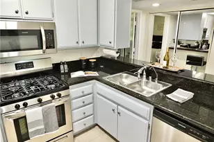 1903 Temple Ave, Signal Hill, CA 90755 - Photo 9