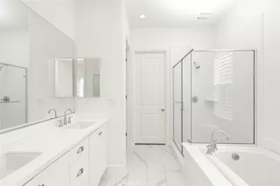 80 Meander, Irvine, CA 92620 - Photo 27