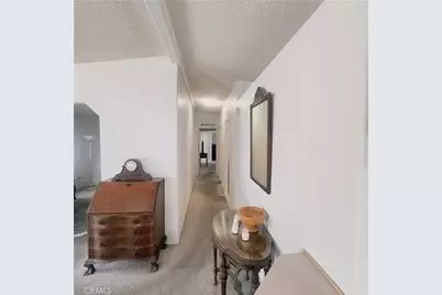 35 Maple Via, Anaheim, CA 92801 - Photo 7