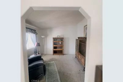 35 Maple Via, Anaheim, CA 92801 - Photo 5
