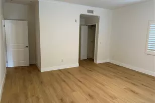 722 S Oxford Ave, Los Angeles, CA 90005 - Photo 21