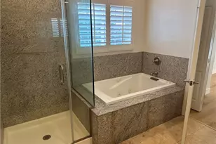 722 S Oxford Ave, Los Angeles, CA 90005 - Photo 23