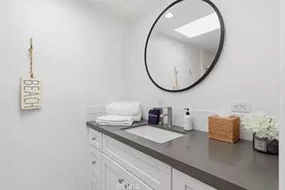 2202 W Oceanfront, Newport Beach, CA 92663 - Photo 13