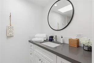 2202 W Oceanfront, Newport Beach, CA 92663 - Photo 13