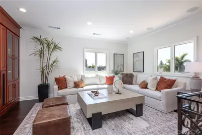 1445 Catalina, Seal Beach, CA 90740 - Photo 37