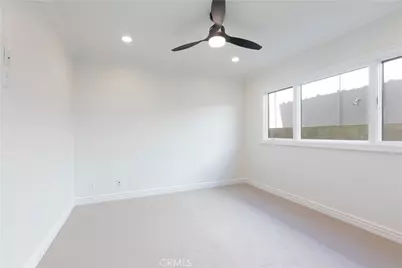 1445 Catalina, Seal Beach, CA 90740 - Photo 25