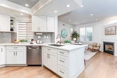 9 Rue Brittany, Lake Forest, CA 92610 - Photo 11