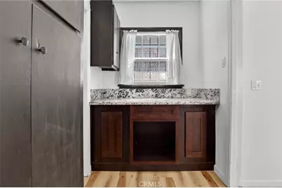 7607 8th Avenue, Los Angeles, CA 90043 - Photo 11