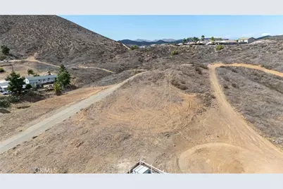 248 Manzana Drive, Menifee, CA 92587 - Photo 5