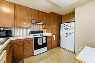 23331 Caminito Los Pocitos, Laguna Hills, CA 92653 - Photo 17