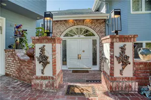 1 Royal Saint George, Newport Beach, CA 92660 - Photo 3