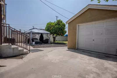 720 E 95th St, Los Angeles, CA 90002 - Photo 19