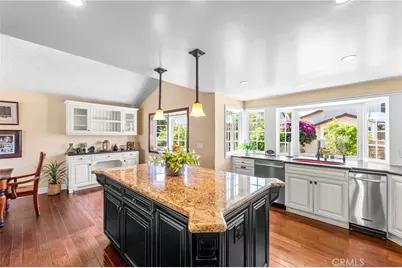 6402 Cantiles Avenue, Cypress, CA 90630 - Photo 17