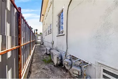 1276 S Plymouth, Los Angeles, CA 90019 - Photo 11